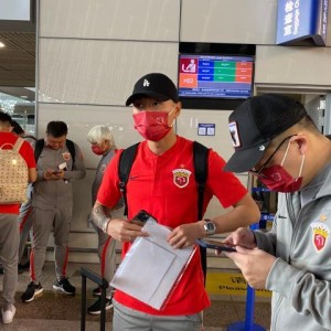 世界杯高清比赛观看入口-海港出征亚冠携20名球员仅一门将 傅欢有望任队长